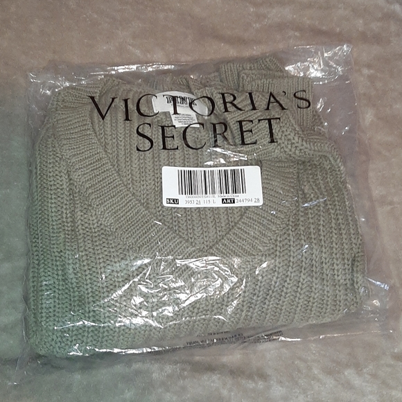 PINK Victoria's Secret Sweaters - Victoria secret pink sweater